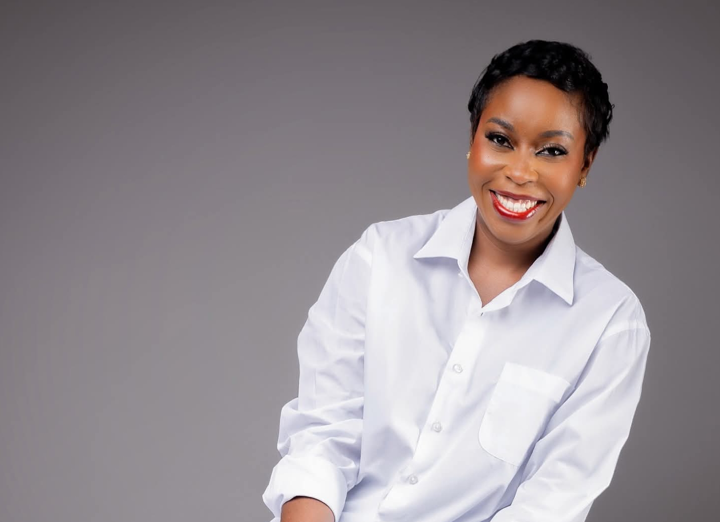 QUEENDALYN YURGLEE’s “AYEYI” — A Soul-Stirring Worship Anthem